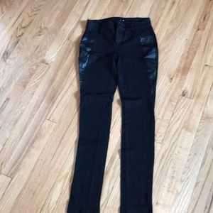 ❌ SOLD ❌ Black aqua pants/ leggings